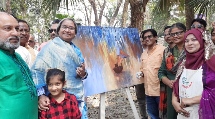 ময়মনসিংহে জয়বাংলা আর্ট ক্যাম্প উদ্বোধন করলেন শিক্ষামন্ত্রী